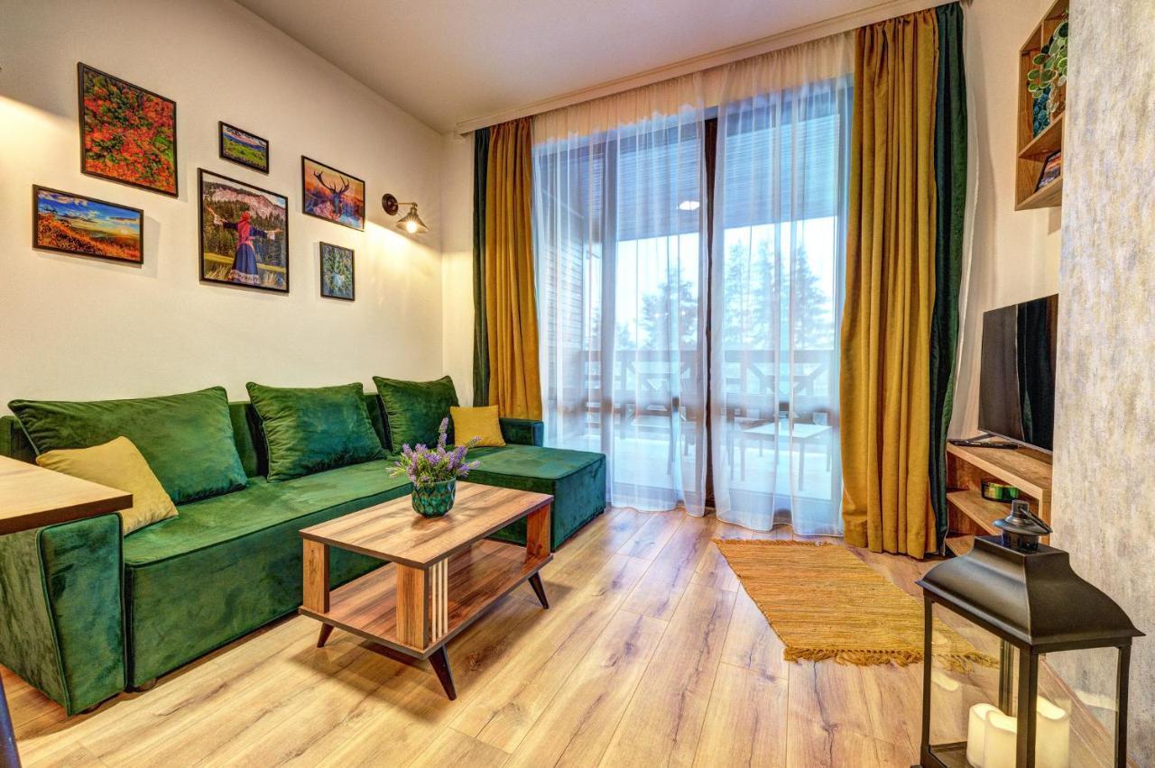 Deer Lake 521 At Oak Residence Hotel & Relax Szmoljan Kültér fotó